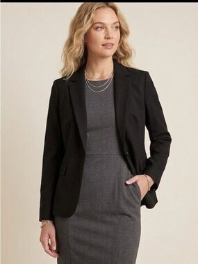 Tahari Black Women's Blazer - Timeless Tailored Jacket